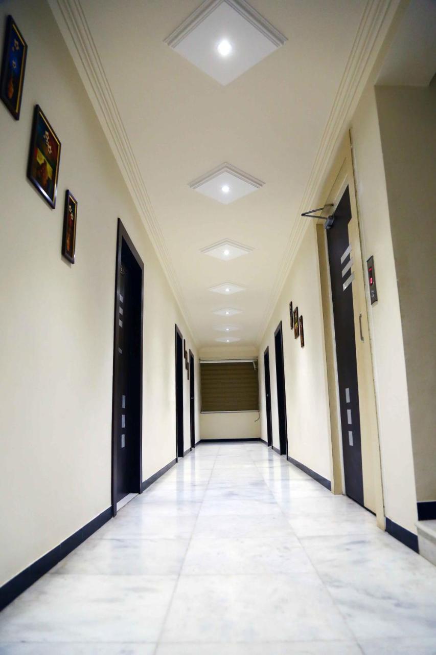 Hotel Regency Dzsámnagar Kültér fotó